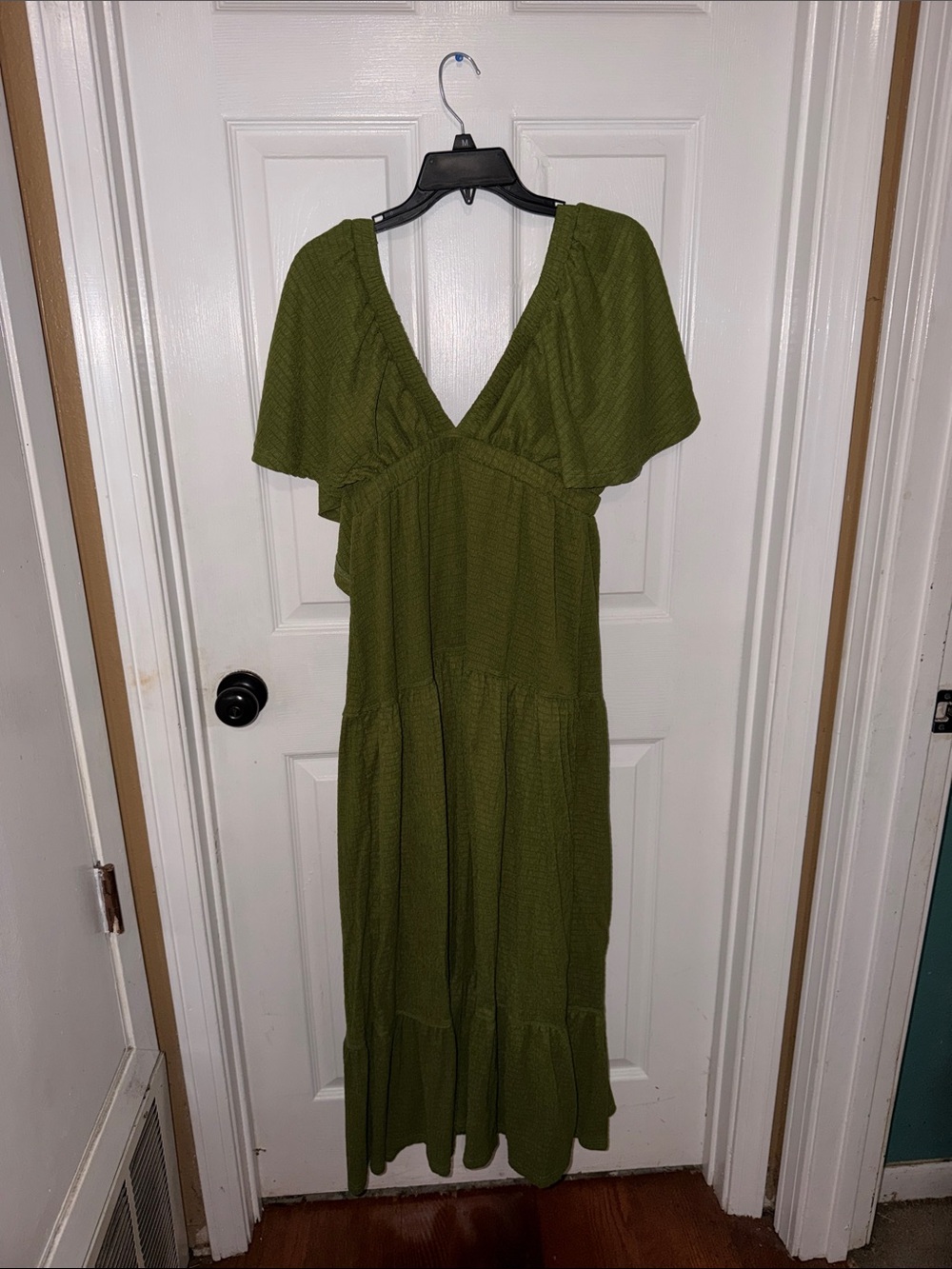 Olive Green Backless V-Neck Maxi Dress